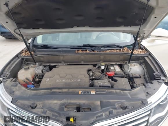 ✅ 2018 Lincoln MKX Select • VIN: 2LMPJ6KR6JBL31370 • Lot: 42607386. Listed on IAAI with 105,495 mi. Free auction sales archive from the USA and detailed vehicle history report at DreamBid. Image 10.