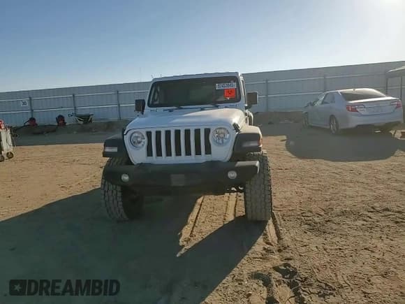 ✅ 2019 Jeep Wrangler Unlimited Sport S • VIN: 1C4HJXDG1KW532972 • Lot: 82453845. Listed on Copart with 81,572 mi. Free auction sales archive from the USA and detailed vehicle history report at DreamBid. Image 15.
