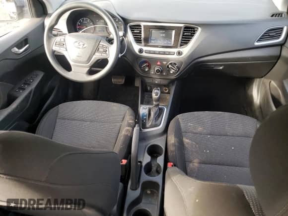 2020 Hyundai Accent SE с VIN 3KPC24A61LE120239, выставлен на аукционе Copart как лот 42189944 с пробегом 67 665 миль миль и . История ставок и продаж доступна на DreamBid. Изображение 8.