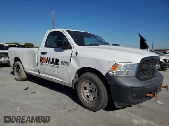 2015 Ram 1500 Tradesman with VIN 3C6JR6DG2FG572090, listed as a Copart auction lot 82146344 with 209,260 mi miles and Clean title. Bid and sale history available at DreamBid. Image 4.