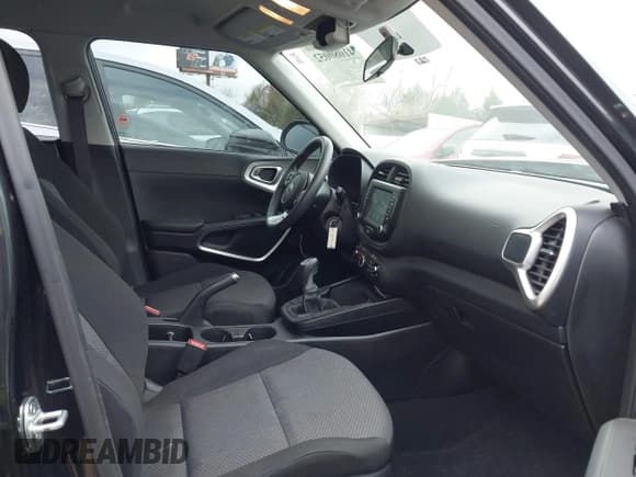 ✅ 2021 Kia Soul LX • VIN: KNDJ22AU3M7126880 • Лот: 41080052. Опубликован ранее на IAAI с пробегом 45 870 миль. Бесплатный доступ к архиву аукционных продаж из США и подробный отчёт об истории автомобиля на DreamBid. Изображение 5.
