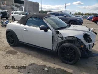 ✅ 2012 MINI Roadster S • VIN: WMWSY3C57CT144767 • Lot: 76274884. Wystawiony na Copart z przebiegiem 44 896 mil. Bezpłatny archiwum sprzedaży aukcyjnych z USA i szczegółowy raport historii pojazdu na DreamBid. Zdjęcie 4.