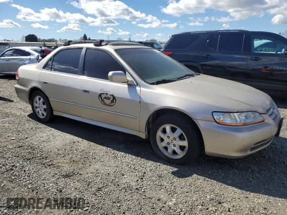 2002 Honda Accord EX с VIN JHMCG65882C012567, выставлен на аукционе Copart как лот 46550805 с пробегом 424 764 миль миль и Списание • Salvage title. История ставок и продаж доступна на DreamBid. Изображение 4.