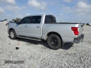 ✅ 2018 Nissan Titan SV • VIN: 1N6AA1EJ1JN532402 • Лот: 82210495. Опубликован ранее на Copart с пробегом Не указан. Бесплатный доступ к архиву аукционных продаж из США и подробный отчёт об истории автомобиля на DreamBid. Изображение 2.
