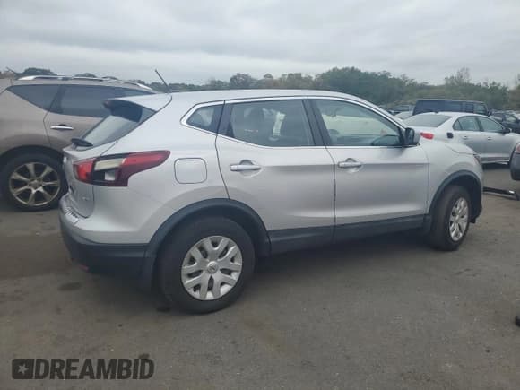 ✅ 2018 Nissan Rogue SV • VIN: JN1BJ1CR8JW286848 • Lot: 85901355. Listed on Copart with 75,468 mi. Free auction sales archive from the USA and detailed vehicle history report at DreamBid. Image 3.