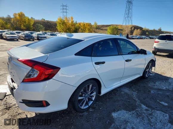 ✅ 2021 Honda Civic EX • VIN: 19XFC1F34ME000248 • Lot: 86663575. Listed on Copart with 69,393 mi. Free auction sales archive from the USA and detailed vehicle history report at DreamBid. Image 3.