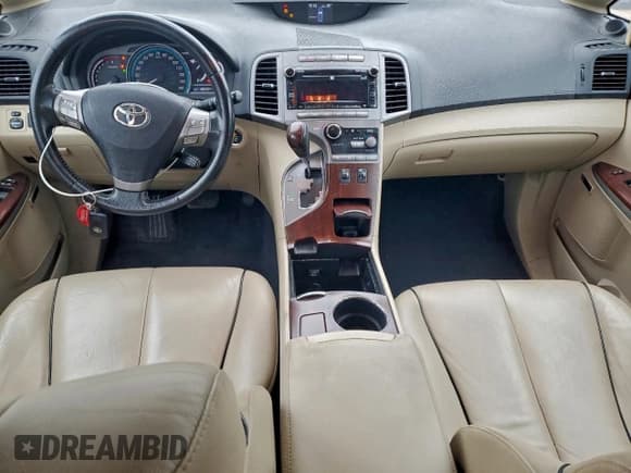 ✅ 2010 Toyota Venza • VIN: 4T3BK3BB8AU029309 • Lot: 94111235. Listed on Copart with 186,994 mi. Free auction sales archive from the USA and detailed vehicle history report at DreamBid. Image 8.