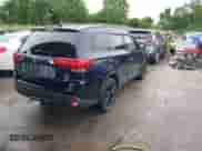2018 Mitsubishi Outlander ES z VIN JA4AZ3A38JZ064850, wystawiony jako IAAI lot #42496879 z przebiegiem 85 487 mil mil oraz . Historia ofert i sprzedaży dostępna na DreamBid. Obrazek 4.