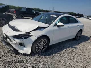 2025 Mercedes-Benz CLA 250 с VIN W1K5J4GB2SN498697, выставлен на аукционе Copart как лот 68596145 с пробегом 11 110 миль миль и Списание • Salvage title. История ставок и продаж доступна на DreamBid. Изображение 1.