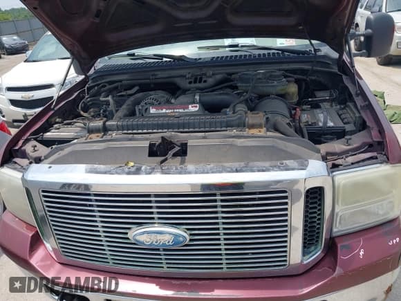 ✅ 2006 Ford F-250 XL • VIN: 1FTSW21P26EA72991 • Лот: 42433003. Опубликован ранее на IAAI с пробегом 352 546 миль. Бесплатный доступ к архиву аукционных продаж из США и подробный отчёт об истории автомобиля на DreamBid. Изображение 10.