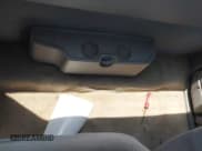 ✅ 1997 GMC Sonoma SLS • VIN: 1GTCS19X2V8516687 • Lot: 42569879. Wystawiony na IAAI z przebiegiem 176 256 mil. Bezpłatny archiwum sprzedaży aukcyjnych z USA i szczegółowy raport historii pojazdu na DreamBid. Zdjęcie 8.