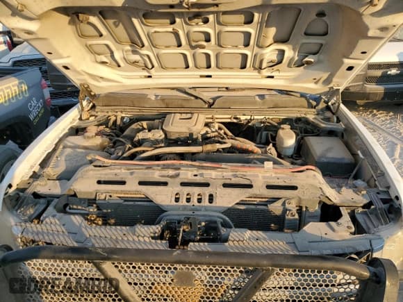 ✅ 2013 Chevrolet Silverado 2500HD • VIN: 1GB2CVC8XDZ356945 • Lot: 76039334. Wystawiony na Copart z przebiegiem 223 018 mil. Bezpłatny archiwum sprzedaży aukcyjnych z USA i szczegółowy raport historii pojazdu na DreamBid. Zdjęcie 12.