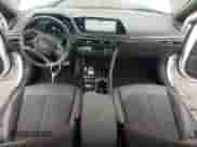 2022 Hyundai Sonata Sport с VIN 5NPEJ4J22NH136618, выставлен на аукционе Copart как лот 69708732 с пробегом 25 695 миль миль и . История ставок и продаж доступна на DreamBid. Изображение 8.