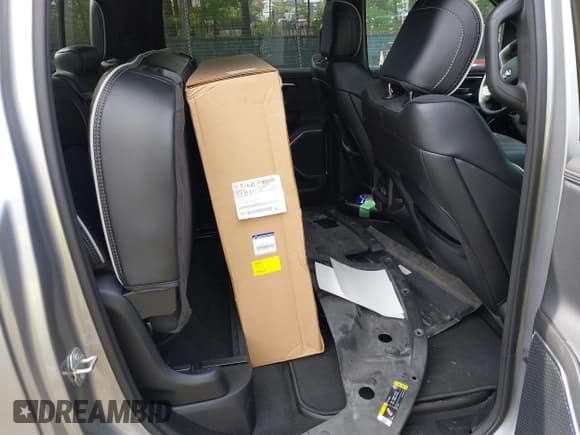 ✅ 2025 Ram 1500 Laramie • VIN: 1C6SRFJP2SN578790 • Лот: 43288155. Опубликован ранее на IAAI с пробегом 15 836 миль. Бесплатный доступ к архиву аукционных продаж из США и подробный отчёт об истории автомобиля на DreamBid. Изображение 8.