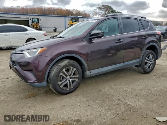 ✅ 2017 Toyota RAV4 LE • VIN: 2T3ZFREV5HW389532 • Lot: 93949665. Wystawiony na Copart z przebiegiem 123 908 mil. Bezpłatny archiwum sprzedaży aukcyjnych z USA i szczegółowy raport historii pojazdu na DreamBid. Zdjęcie 1.
