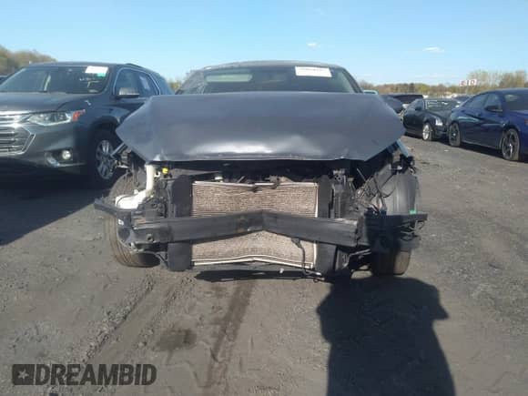 2018 Hyundai Elantra Value Edition with VIN KMHD84LFXJU595284, listed as a IAAI auction lot 39064105 with 117,053 mi miles and . Bid and sale history available at DreamBid. Image 6.