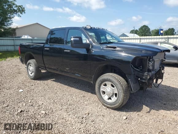 ✅ 2024 Ram 2500 Tradesman • VIN: 3C6UR5CJ7RG293601 • Lot: 65980555. Wystawiony na Copart z przebiegiem 12 336 mil. Bezpłatny archiwum sprzedaży aukcyjnych z USA i szczegółowy raport historii pojazdu na DreamBid. Zdjęcie 4.