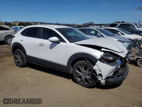 ✅ 2020 Mazda CX-30 Preferred • VIN: 3MVDMADL4LM119539 • Lot: 58796375. Wystawiony na Copart z przebiegiem 44 124 mil. Bezpłatny archiwum sprzedaży aukcyjnych z USA i szczegółowy raport historii pojazdu na DreamBid. Zdjęcie 4.