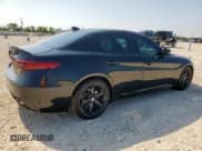 ✅ 2018 Alfa Romeo Giulia Ti Sport • VIN: ZARFAECN3J7576417 • Lot: 71709595. Wystawiony na Copart z przebiegiem Nie podano. Bezpłatny archiwum sprzedaży aukcyjnych z USA i szczegółowy raport historii pojazdu na DreamBid. Zdjęcie 3.