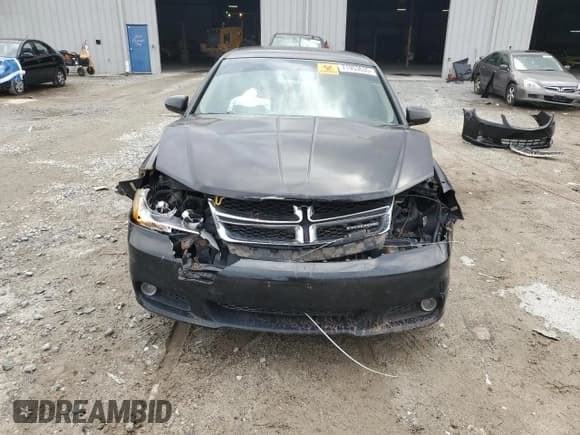 ✅ 2011 Dodge Avenger Lux • VIN: 1B3BD2FB6BN544298 • Lot: 71953635. Listed on Copart with 122,217 mi. Free auction sales archive from the USA and detailed vehicle history report at DreamBid. Image 5.