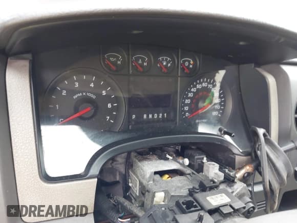 ✅ 2009 Ford F-150 STX • VIN: 1FTRX12W89KB56105 • Lot: 42521283. Listed on IAAI with Not provided. Free auction sales archive from the USA and detailed vehicle history report at DreamBid. Image 7.