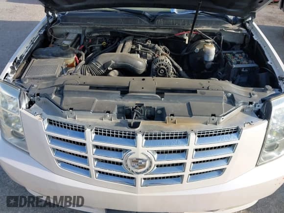 ✅ 2012 GMC Yukon Denali • VIN: 1GKS1EEF2CR251400 • Lot: 41752854. Wystawiony na IAAI z przebiegiem 161 041 mil. Bezpłatny archiwum sprzedaży aukcyjnych z USA i szczegółowy raport historii pojazdu na DreamBid. Zdjęcie 10.