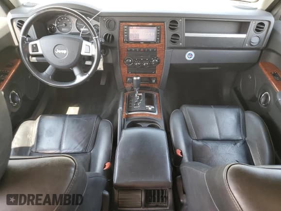 ✅ 2008 Jeep Commander Limited • VIN: 1J8HG58278C190691 • Lot: 62923135. Wystawiony na Copart z przebiegiem 200 262 mil. Bezpłatny archiwum sprzedaży aukcyjnych z USA i szczegółowy raport historii pojazdu na DreamBid. Zdjęcie 8.