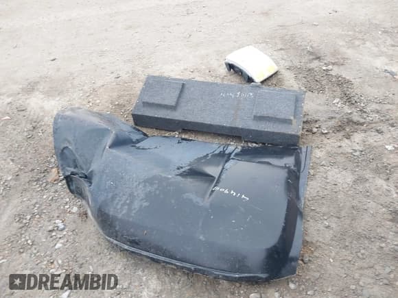 ✅ 2014 Chevrolet Silverado 2500HD LT • VIN: 1GC1KXC8XEF110860 • Lot: 41490113. Listed on IAAI with Not provided. Free auction sales archive from the USA and detailed vehicle history report at DreamBid. Image 11.