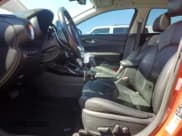 ✅ 2019 Kia Forte EX • VIN: 3KPF54AD1KE084828 • Лот: 81660705. Опубликован ранее на Copart с пробегом 83 706 миль. Бесплатный доступ к архиву аукционных продаж из США и подробный отчёт об истории автомобиля на DreamBid. Изображение 7.