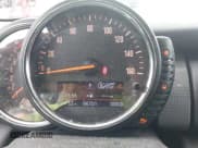 ✅ 2015 MINI Hardtop • VIN: WMWXM5C5XF3A57949 • Lot: 43426099. Wystawiony na IAAI z przebiegiem 96 701 mil. Bezpłatny archiwum sprzedaży aukcyjnych z USA i szczegółowy raport historii pojazdu na DreamBid. Zdjęcie 7.