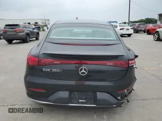 ✅ 2023 Mercedes-Benz EQE 350+ • VIN: W1KEG2BB4PF015190 • Lot: 55633594. Wystawiony na Copart z przebiegiem 14 807 mil. Bezpłatny archiwum sprzedaży aukcyjnych z USA i szczegółowy raport historii pojazdu na DreamBid. Zdjęcie 6.