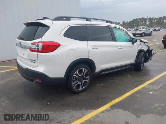 ✅ 2024 Subaru Ascent Limited • VIN: 4S4WMAUD6R3437560 • Lot: 41853574. Listed on IAAI with 19,423 mi. Free auction sales archive from the USA and detailed vehicle history report at DreamBid. Image 4.
