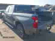 2022 Chevrolet Silverado 1500 LT z VIN 3GCPWCED5NG138842, wystawiony jako IAAI lot #41485587 z przebiegiem 74 967 mil mil oraz . Historia ofert i sprzedaży dostępna na DreamBid. Obrazek 3.