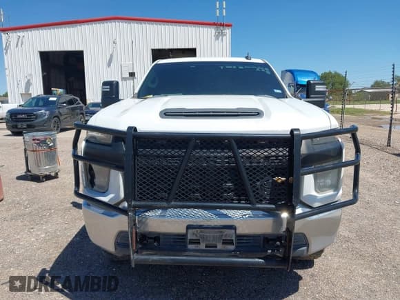 ✅ 2021 Chevrolet Silverado 2500HD Work Truck • VIN: 1GC1YLE72MF268331 • Lot: 42818554. Wystawiony na IAAI z przebiegiem 111 478 mil. Bezpłatny archiwum sprzedaży aukcyjnych z USA i szczegółowy raport historii pojazdu na DreamBid. Zdjęcie 12.