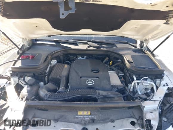 ✅ 2018 Mercedes-Benz GLC 300 • VIN: WDC0G4JBXJV015557 • Lot: 43472903. Wystawiony na IAAI z przebiegiem 17 964 mil. Bezpłatny archiwum sprzedaży aukcyjnych z USA i szczegółowy raport historii pojazdu na DreamBid. Zdjęcie 10.