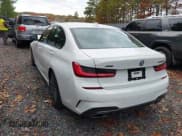 ✅ 2020 BMW 3 Series M340i xDrive • VIN: WBA5U9C01LFH09483 • Lot: 43579055. Wystawiony na IAAI z przebiegiem 26 564 mil. Bezpłatny archiwum sprzedaży aukcyjnych z USA i szczegółowy raport historii pojazdu na DreamBid. Zdjęcie 3.