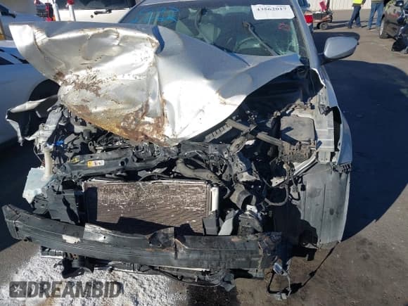 ✅ 2013 Hyundai Elantra GLS • VIN: 5NPDH4AE2DH219028 • Lot: 43562017. Listed on IAAI with 160,092 mi. Free auction sales archive from the USA and detailed vehicle history report at DreamBid. Image 6.