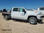 ✅ 2024 Chevrolet Silverado 2500HD • VIN: 1GB1YNE71RF224456 • Lot: 65140155. Wystawiony na Copart z przebiegiem Nie podano. Bezpłatny archiwum sprzedaży aukcyjnych z USA i szczegółowy raport historii pojazdu na DreamBid. Zdjęcie 4.