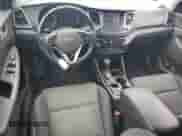 2018 Hyundai Tucson Limited z VIN KM8J33A21JU811101, wystawiony jako Copart lot #68901135 z przebiegiem 90 952 mil mil oraz Czysty tytuł • Clean title. Historia ofert i sprzedaży dostępna na DreamBid. Obrazek 8.