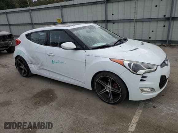 ✅ 2015 Hyundai Veloster RE:FLEX • VIN: KMHTC6AD4FU237970 • Lot: 46318225. Wystawiony na Copart z przebiegiem 45 423 mil. Bezpłatny archiwum sprzedaży aukcyjnych z USA i szczegółowy raport historii pojazdu na DreamBid. Zdjęcie 4.