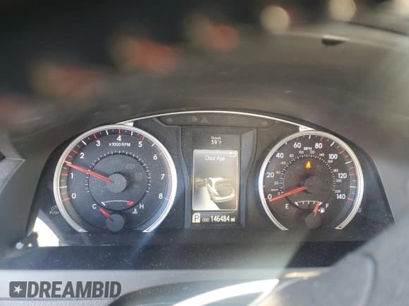 ✅ 2016 Toyota Camry SE • VIN: 4T1BF1FK3GU555545 • Lot: 91071785. Wystawiony na Copart z przebiegiem 146 484 mil. Bezpłatny archiwum sprzedaży aukcyjnych z USA i szczegółowy raport historii pojazdu na DreamBid. Zdjęcie 9.