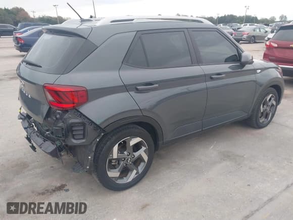 ✅ 2023 Hyundai Venue SEL • VIN: KMHRC8A33PU254659 • Lot: 41351058. Listed on IAAI with 17,547 mi. Free auction sales archive from the USA and detailed vehicle history report at DreamBid. Image 4.