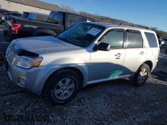 2010 Mercury Mariner z VIN 4M2CN8B73AKJ15604, wystawiony jako IAAI lot #41454647 z przebiegiem 170 761 mil mil oraz . Historia ofert i sprzedaży dostępna na DreamBid. Obrazek 2.