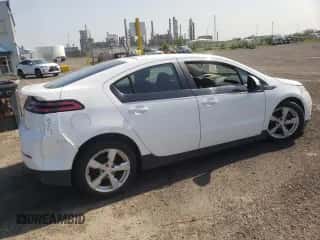 2015 Chevrolet Volt z VIN 1G1RB6E45FU131659, wystawiony jako Copart lot #60978743 z przebiegiem Nie podano mil oraz . Historia ofert i sprzedaży dostępna na DreamBid. Obrazek 3.
