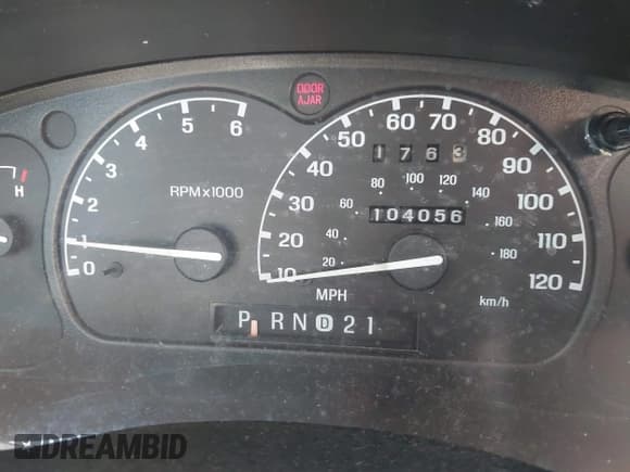 ✅ 1997 Ford Explorer XLT • VIN: 1FMDU32P8VUB78820 • Lot: 43204136. Listed on IAAI with 104,056 mi. Free auction sales archive from the USA and detailed vehicle history report at DreamBid. Image 7.