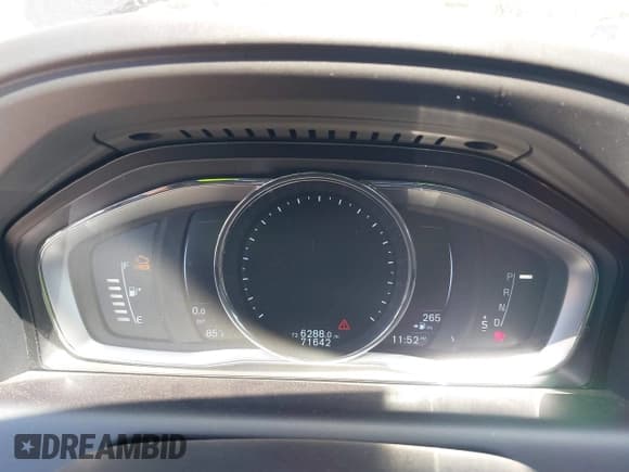 ✅ 2016 Volvo XC60 T5 Drive-E Premier • VIN: YV440MDK3G2899307 • Lot: 42003554. Listed on IAAI with 71,642 mi. Free auction sales archive from the USA and detailed vehicle history report at DreamBid. Image 7.