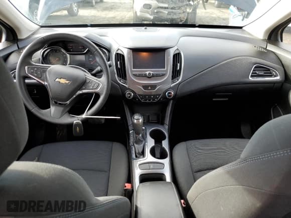 ✅ 2016 Chevrolet Cruze LT • VIN: 1G1BE5SM3G7261219 • Lot: 72966212. Listed on Copart with 80,878 mi. Free auction sales archive from the USA and detailed vehicle history report at DreamBid. Image 8.