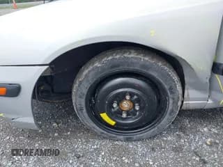 ✅ 2003 Hyundai Elantra GT • VIN: KMHDN55D13U099447 • Lot: 41973749. Wystawiony na IAAI z przebiegiem 200 923 mil. Bezpłatny archiwum sprzedaży aukcyjnych z USA i szczegółowy raport historii pojazdu na DreamBid. Zdjęcie 6.