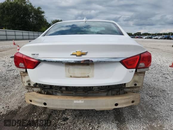 2015 Chevrolet Impala LS с VIN 2G11X5SLXF9171074, выставлен на аукционе Copart как лот 81652465 с пробегом 190 421 миль миль и Списание • Salvage title. История ставок и продаж доступна на DreamBid. Изображение 6.