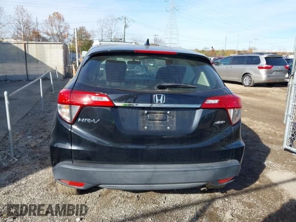 ✅ 2019 Honda HR-V LX • VIN: 3CZRU6H33KG723346 • Лот: 43677781. Опубликован ранее на IAAI с пробегом 82 764 миль. Бесплатный доступ к архиву аукционных продаж из США и подробный отчёт об истории автомобиля на DreamBid. Изображение 17.